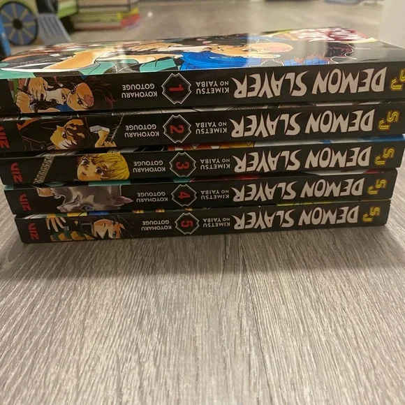 Anime - Demon Slayer Books Series 1 thru 5 - Picture 2 of 6